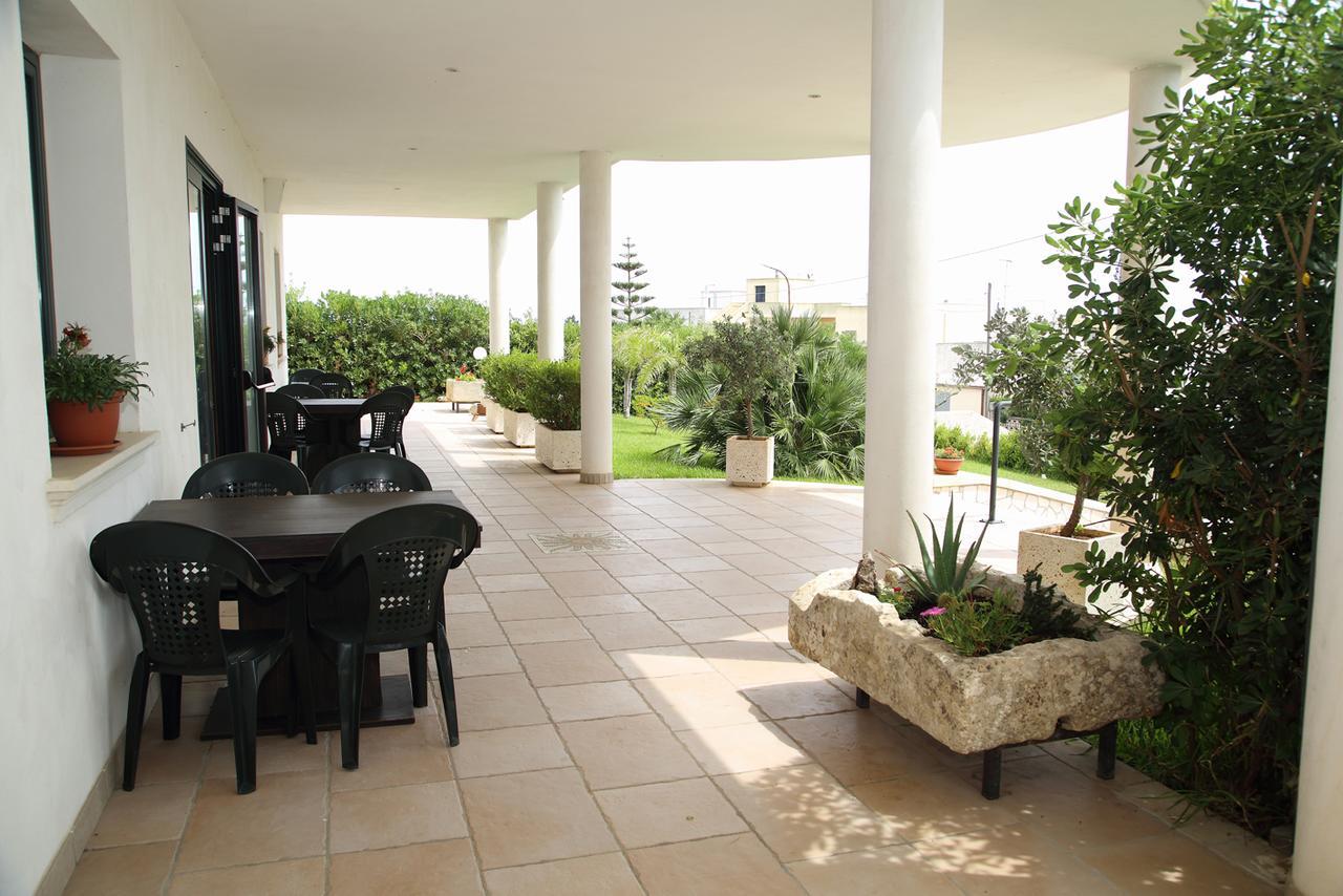 B&B Hotel Helios Uggiano La Chiesa Εξωτερικό φωτογραφία